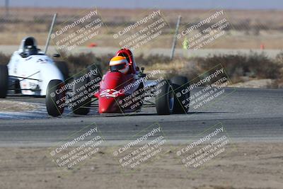 media/Nov-17-2024-CalClub SCCA (Sun) [[5252d9c58e]]/Group 5/Qual (Star Mazda Entrance)/